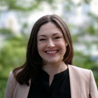 Elizabeth Oda headshot